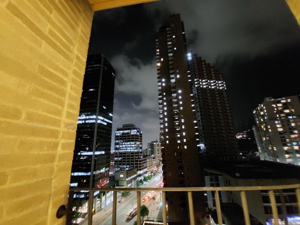 Toscano S Aparta Estudio Hospedaje Amoblado Torre 2 Equilibrium Bogotá Exteriér fotografie